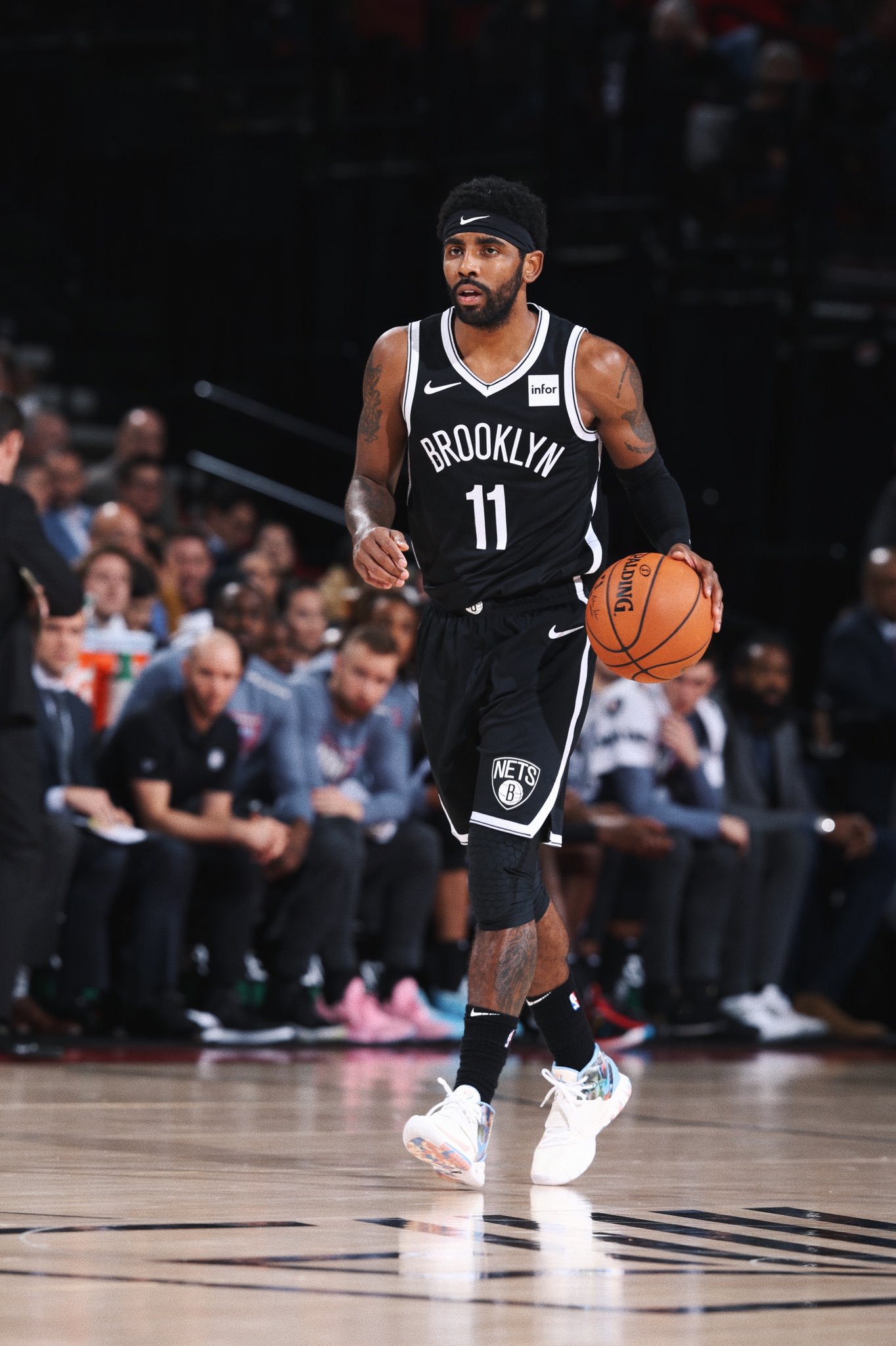 展现了这座 展现了这座