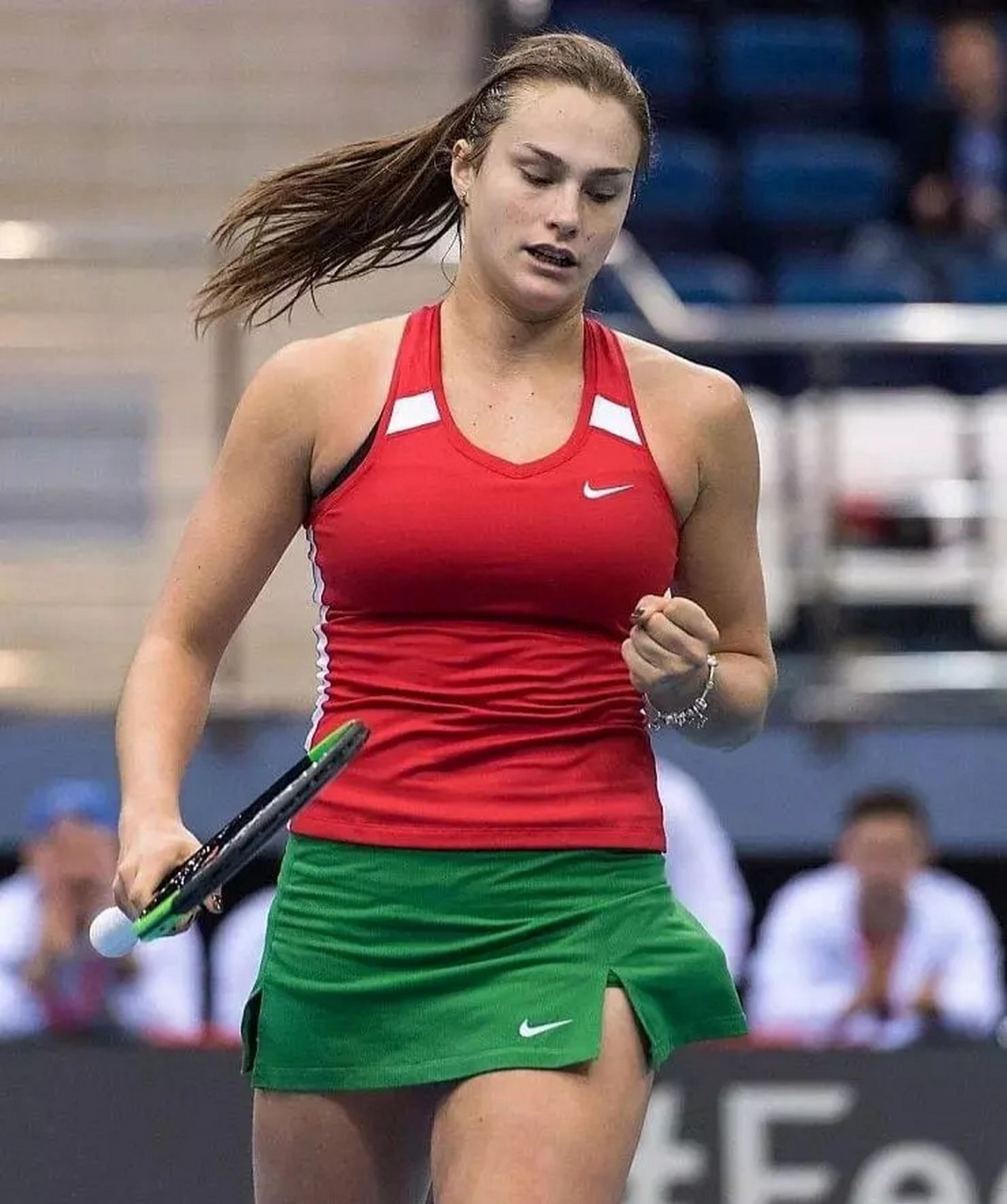 而球迷的支 而球迷的支